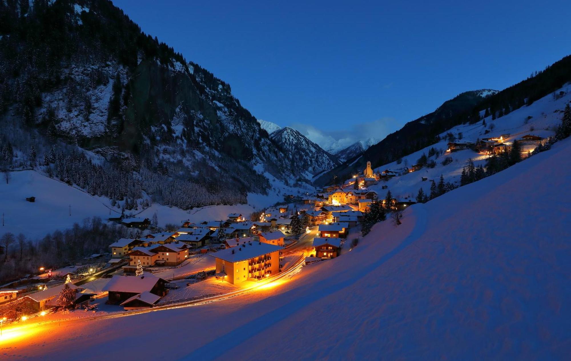 Landhotel Almroesl Im Grossarltal 후트샬라그 외부 사진